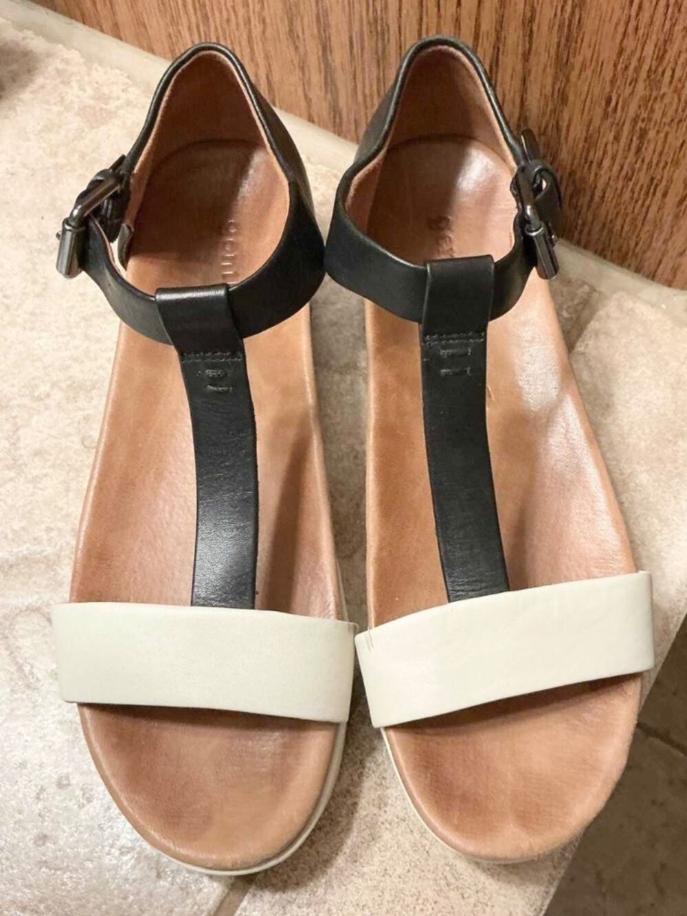 🔥 SALE!   Like new!  “Steven Natural Comfort” black platform sandals, size 7.5
